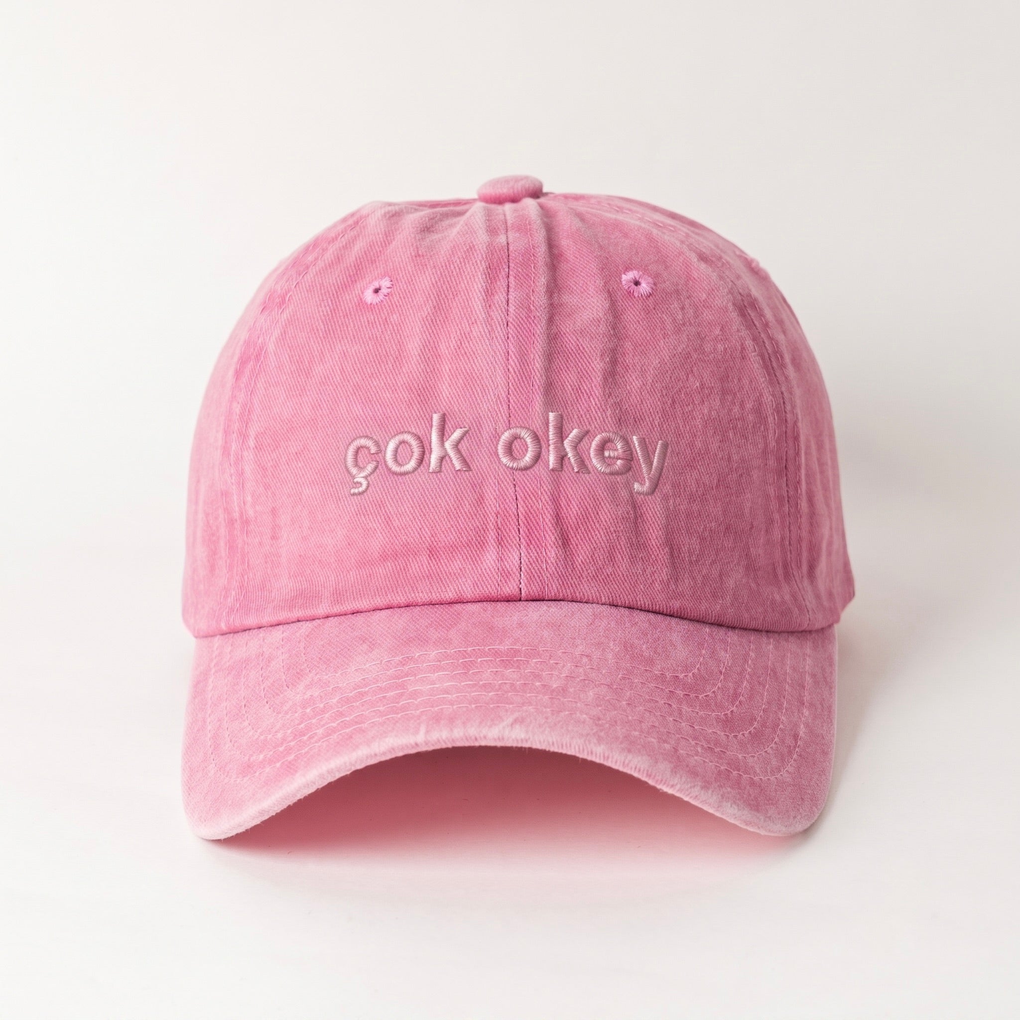 Çok Okey Pembe Şapka